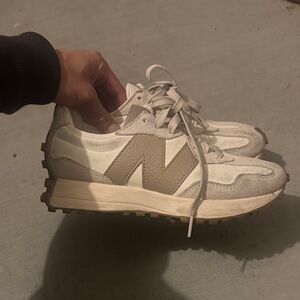 New balance 327